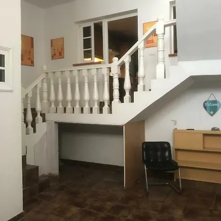 La Casa Blanca Konukevi *