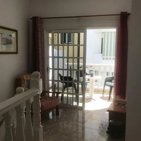 La Casa Blanca Konukevi *